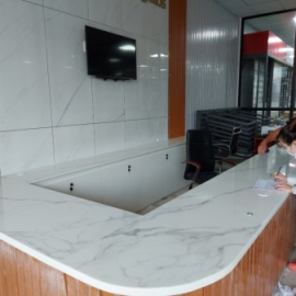 Bàn Giao Quầy Lể Tân Cty Tôn Hoa Sen