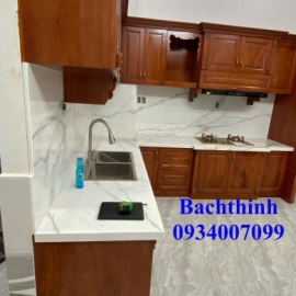 Đá Bếp Trắng Sứ Vân Ý