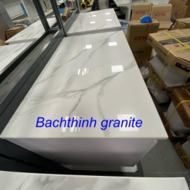 Kệ trưng bày sản phẩm