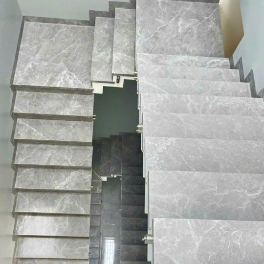 Cầu Thang Đá Vân Xám 